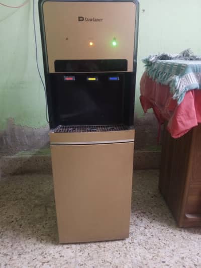 Dawlance suspensor with fridge