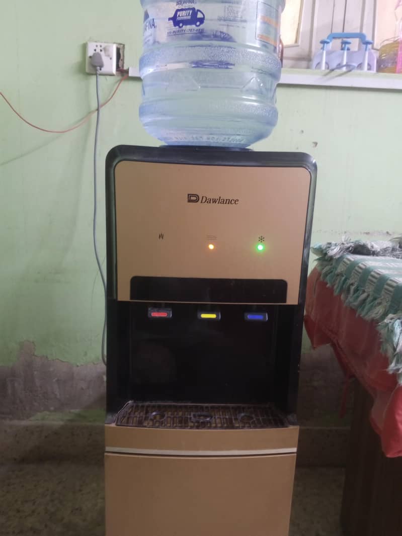 Dawlance suspensor with fridge 2