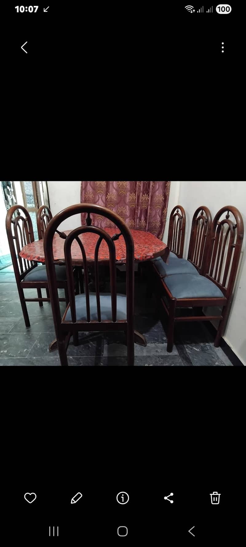 Dining table 0