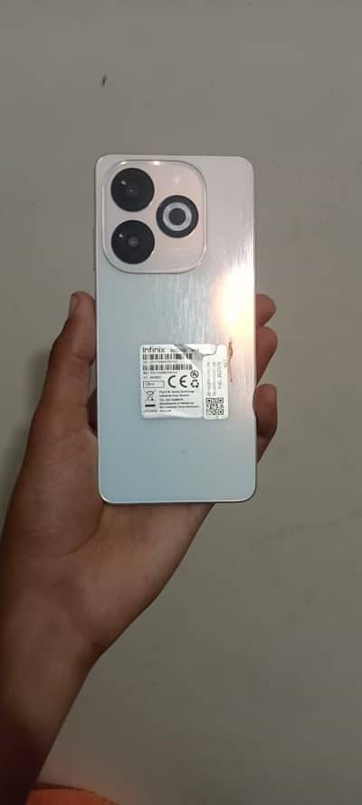 Infinix Smart 8 Pro