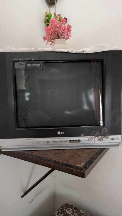 Flat screen LG tv