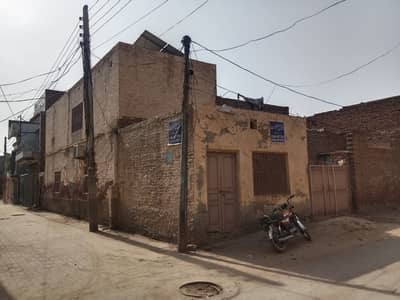 10 Marla Corner House Double Story for sale in Hussain Abad Main Road
