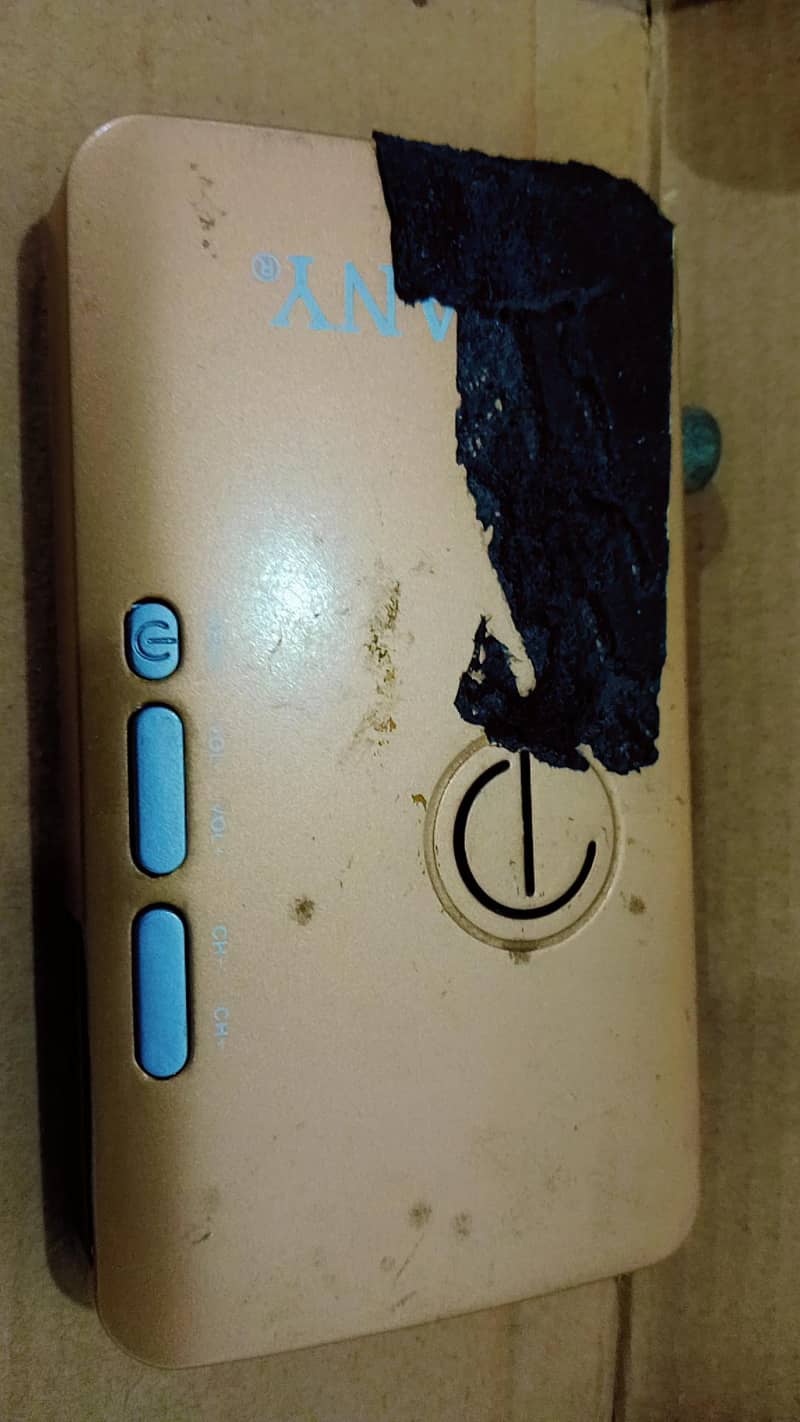 Dany tv device. 1
