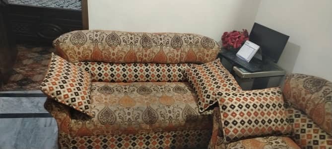 sofa set for urgent for sale
