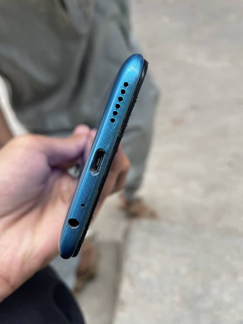 Tecno kc2 2
