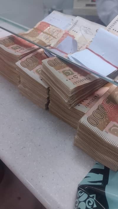 need female helpr in ofc wotk.   0314410. . . 7005