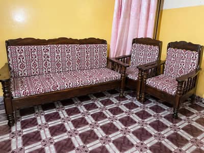 5 seater Sofa set for sale.