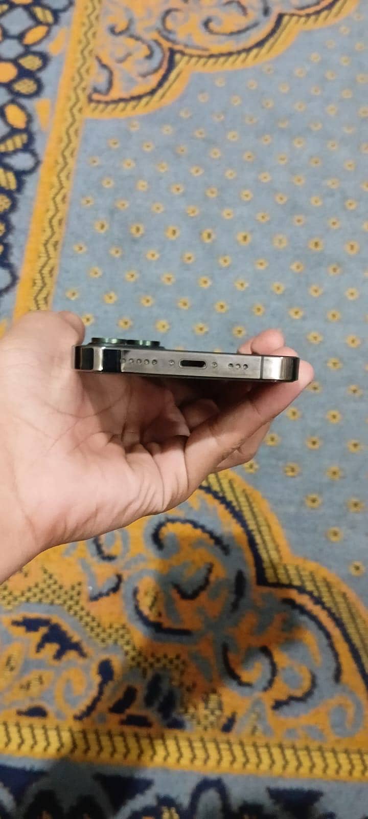 Apple iPhone 13 Pro 2