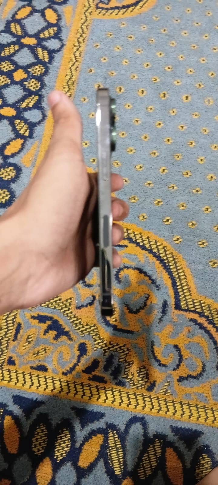 Apple iPhone 13 Pro 4