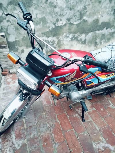 Honda cd70cc