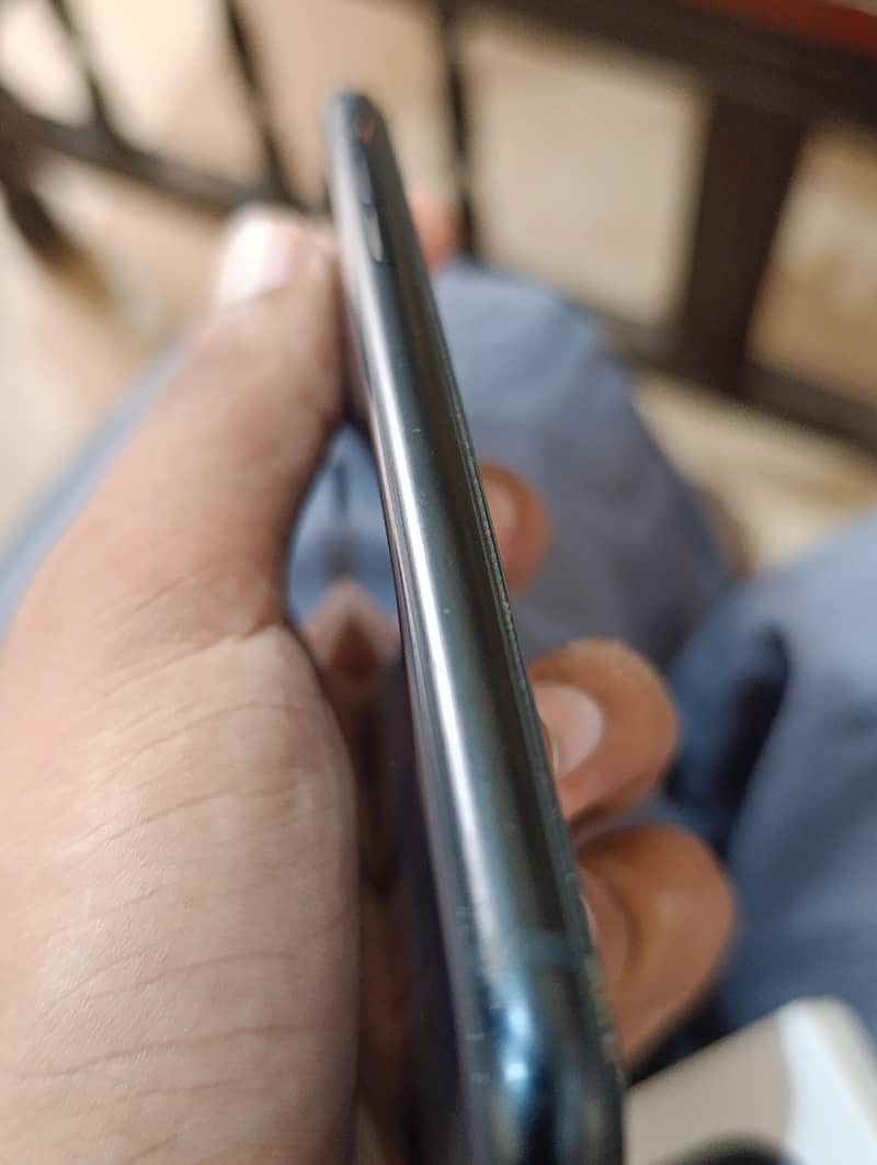 Apple iPhone SE 3rd Generation 2