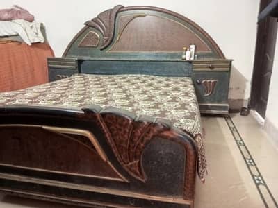 Bed for sale old