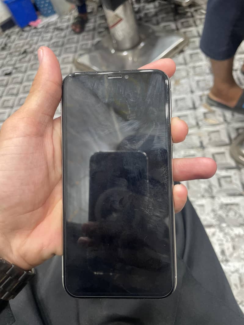 Apple iPhone X 1
