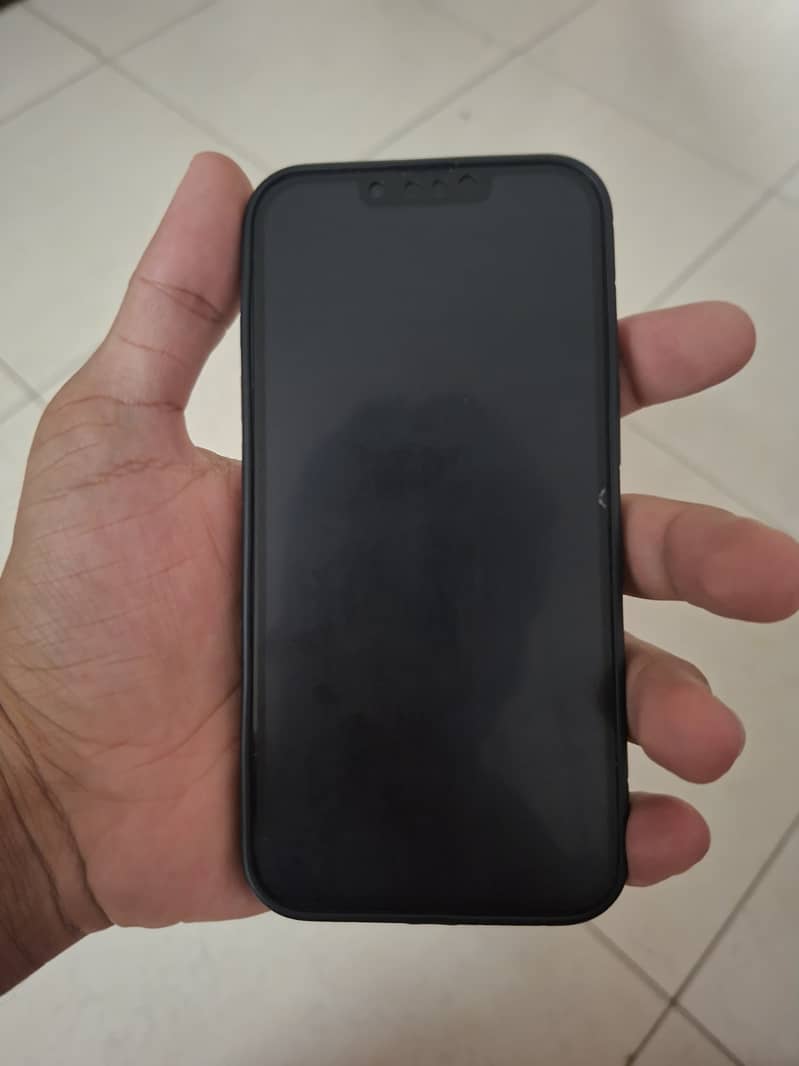 Apple iPhone 13 1