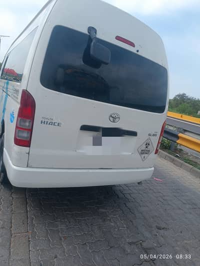 Toyota Hiace 5L diesel