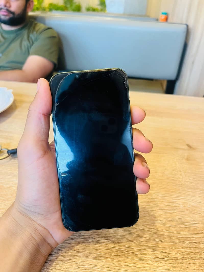 Apple iPhone 11 6