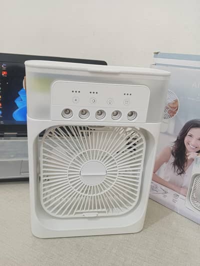Portable Mini AC Chilled Air Cooler Fan Original 10/10 Just Box open