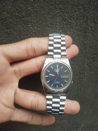 expensive watch bagair cell ke