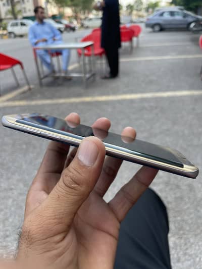 Samsung Mobile S7 Edge