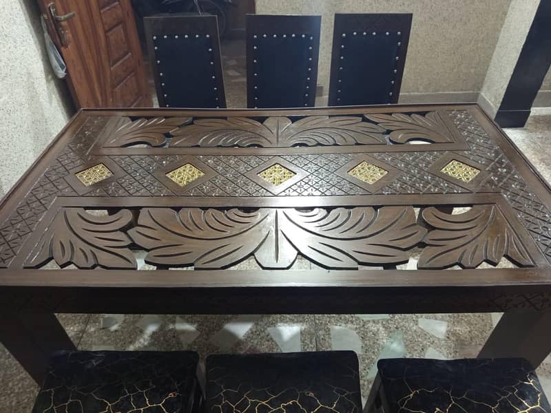 6 Seater Dining Table 0