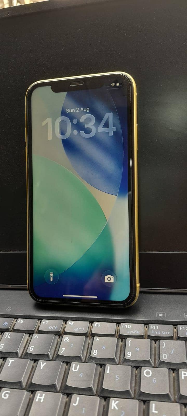 Apple iPhone 11 0
