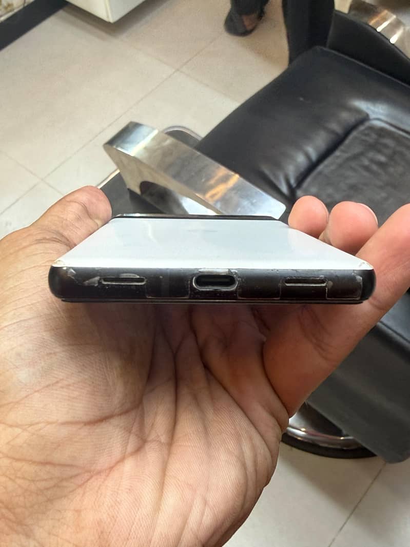 Google Pixel 6a 3