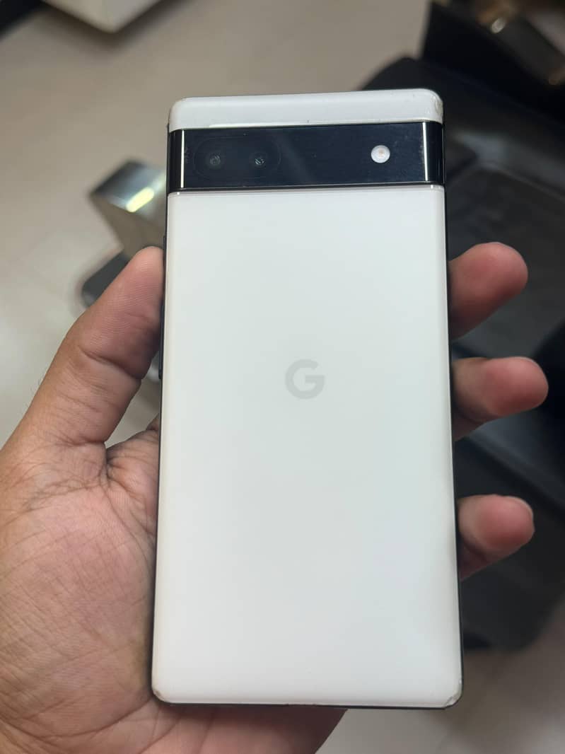Google Pixel 6a 5