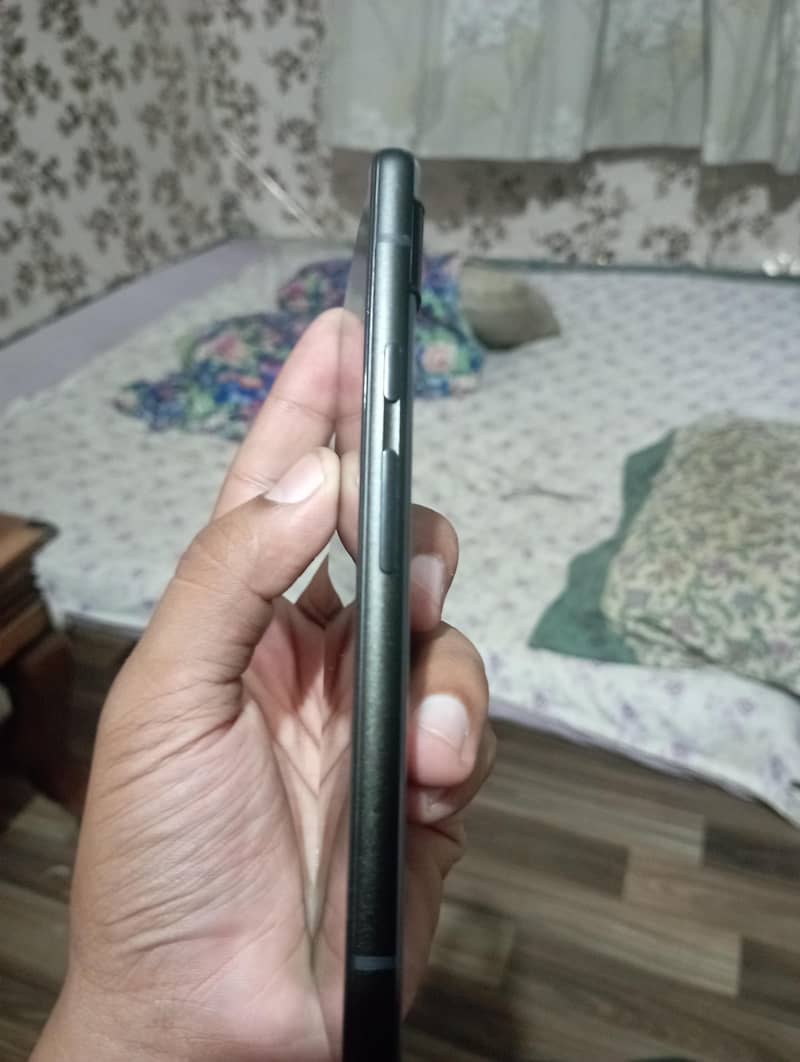 Google Pixel 6a 4