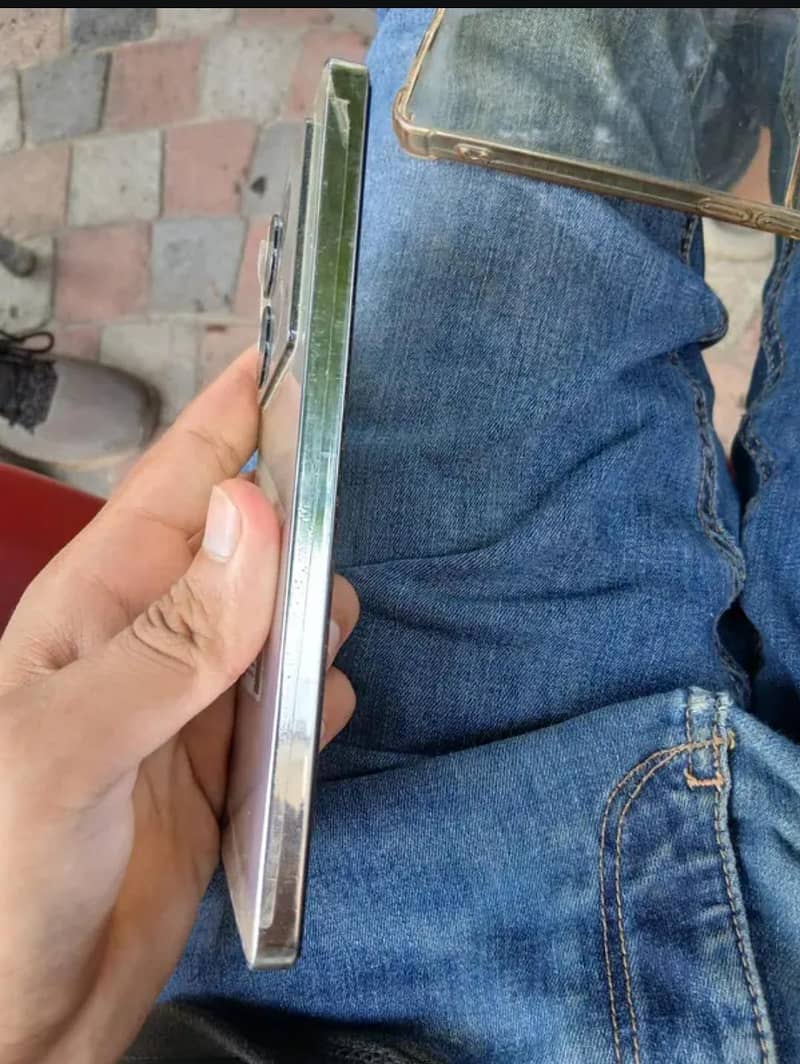 Infinix Note 40 1