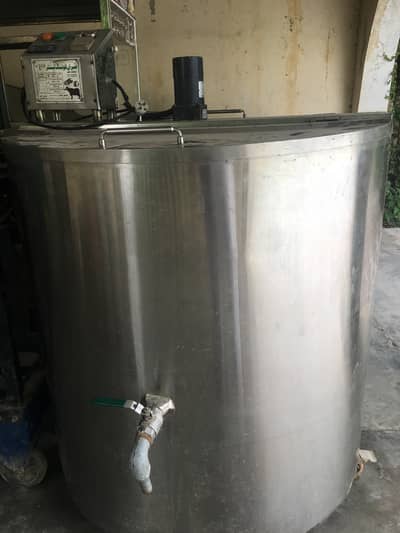 Milk Chiller 300kg (6)