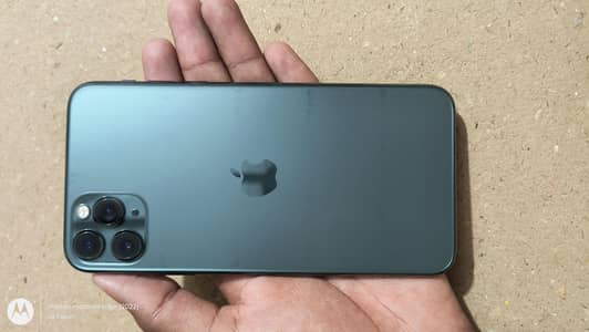 iphone 11 pro max condition 10/9.5