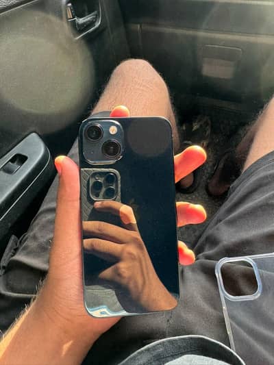 Apple iPhone 13 jv