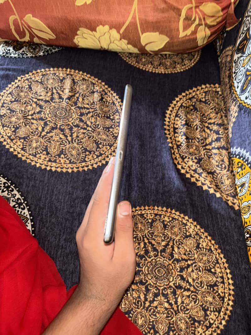 iPad Air 2 4