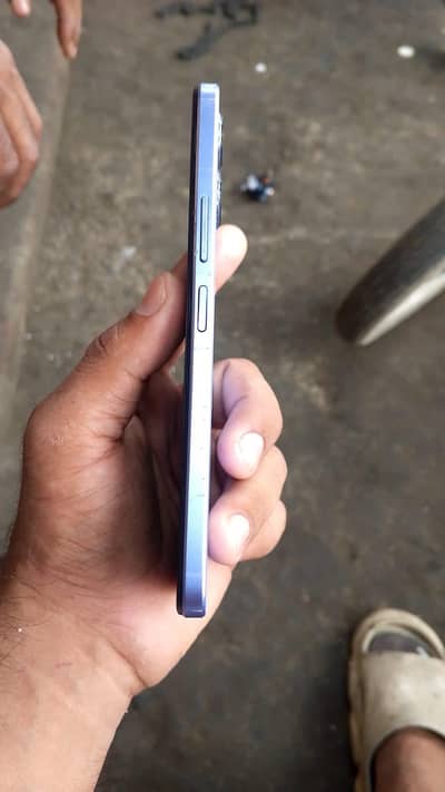 Vivo Y17s