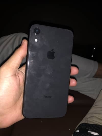 Apple iPhone XR