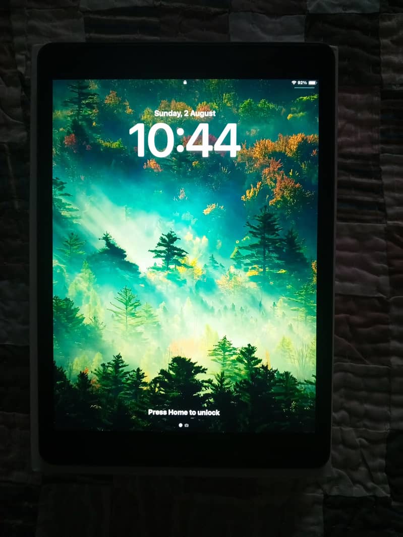 IPAD 9TH GENERATION 0