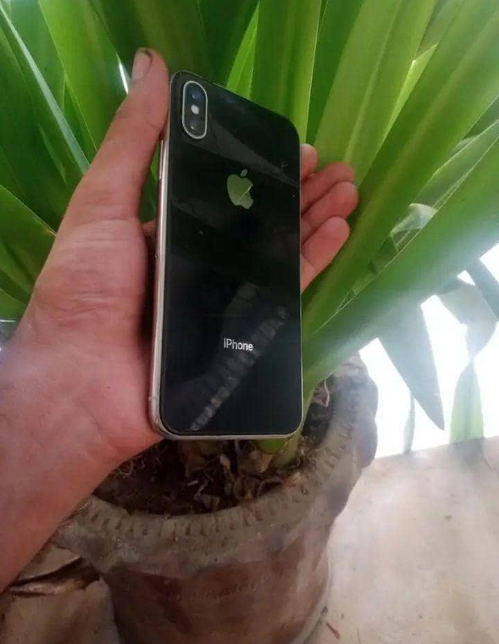 Apple iPhone X 1