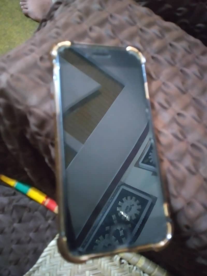 Apple iPhone 7 1