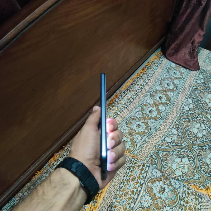 One Plus 8 4