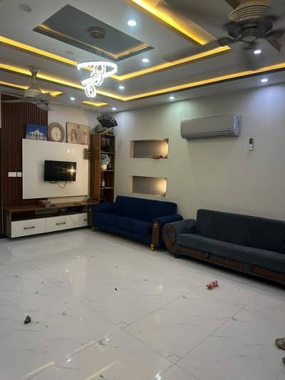 10 Marla upper portion for rent in LDA Avenue-1