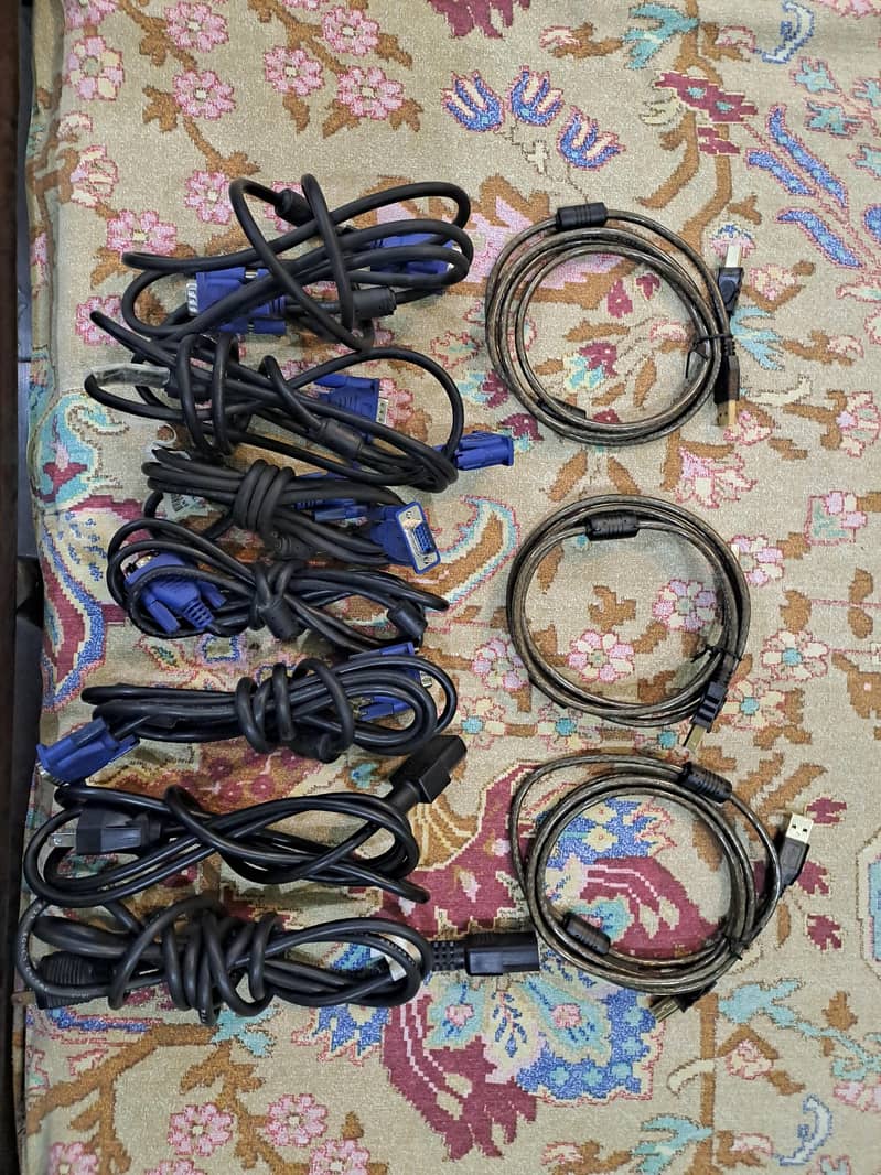 COMPUTER ACCESSORIES AVAILABLE RAMS, MOUSE , CABLES 0