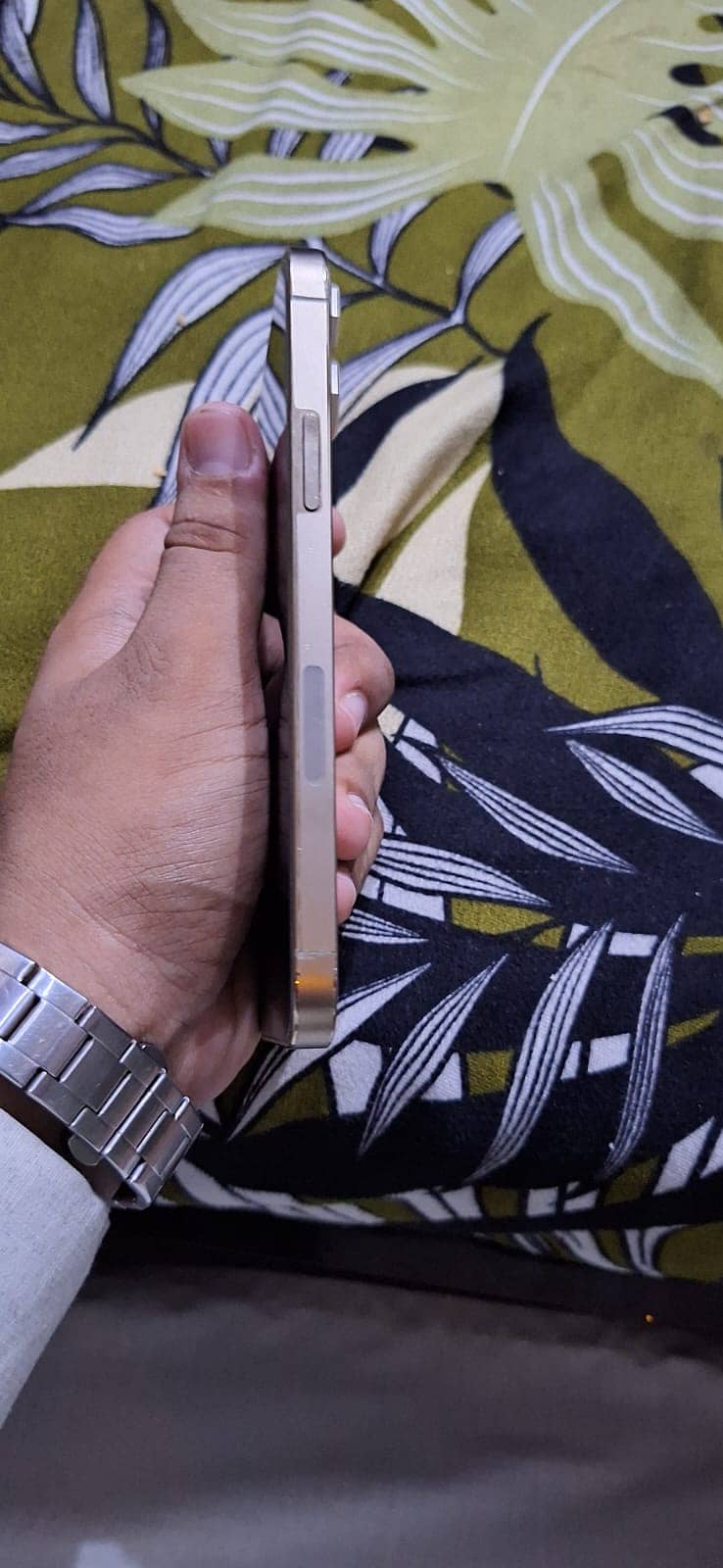 Apple iPhone 12 Pro 3