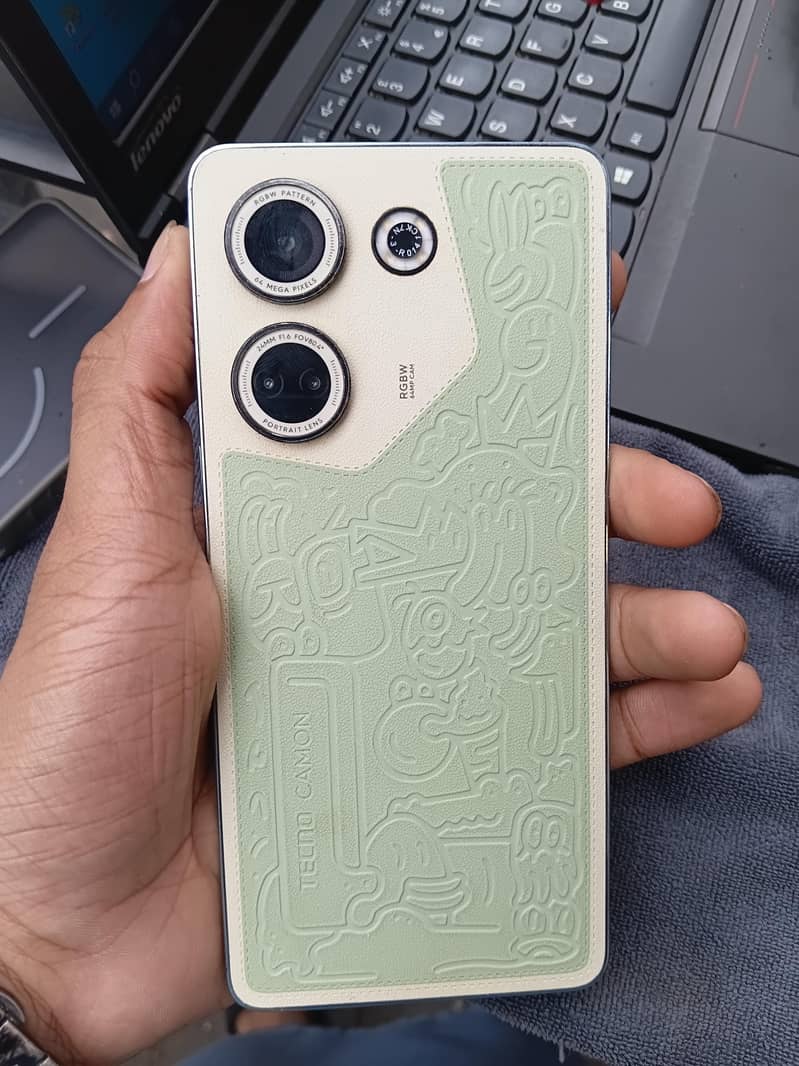 Tecno CAMON 20 0