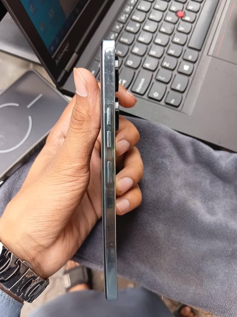 Tecno CAMON 20 2