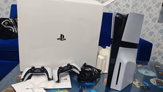 PS5 Pro 2tb With Disc Drive & 2 Controlars With Complete Box