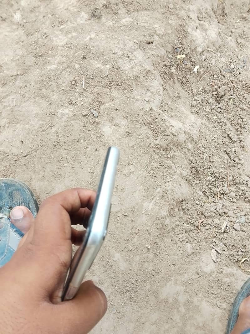 OPPO A16 1