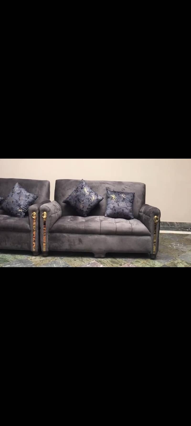 Sofa set 0