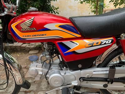 Honda CD70/2025 condition 10/10 Applied For contact 03296393314