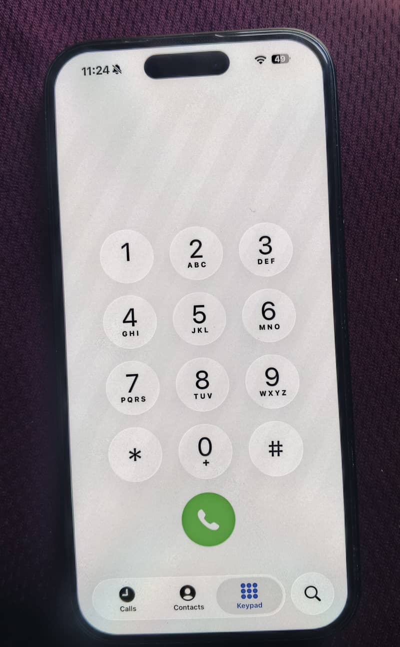 Apple iPhone 16 4