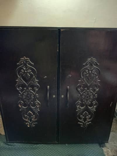 negotiatable cupboard